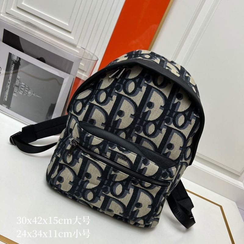 D*or backpacks